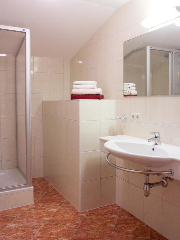 Haus Karoline Apartment Ахенкирх Стая снимка