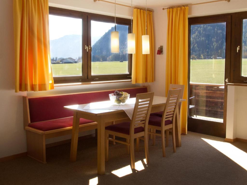 Haus Karoline Apartment Ахенкирх Стая снимка