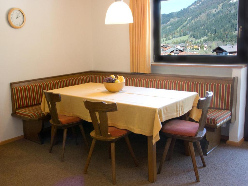 Haus Karoline Apartment Ахенкирх Стая снимка